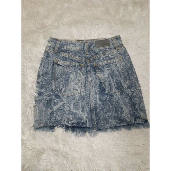 Carmar Skirt Distressed Medium Wash Denim Jean Distressed Festival Size 25‎ - Picture 3 of 8